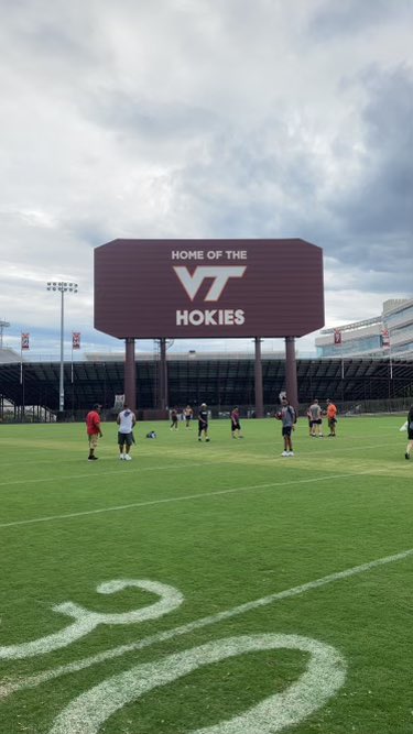 Joshuazarr's tweet photo. Thanks @HokiesFB for the amazing camp!! @CoachPryVT @CoachJoeRudolph @JebMoonQB @tyler_murray06 https://t.co/b5C0XZrGCL