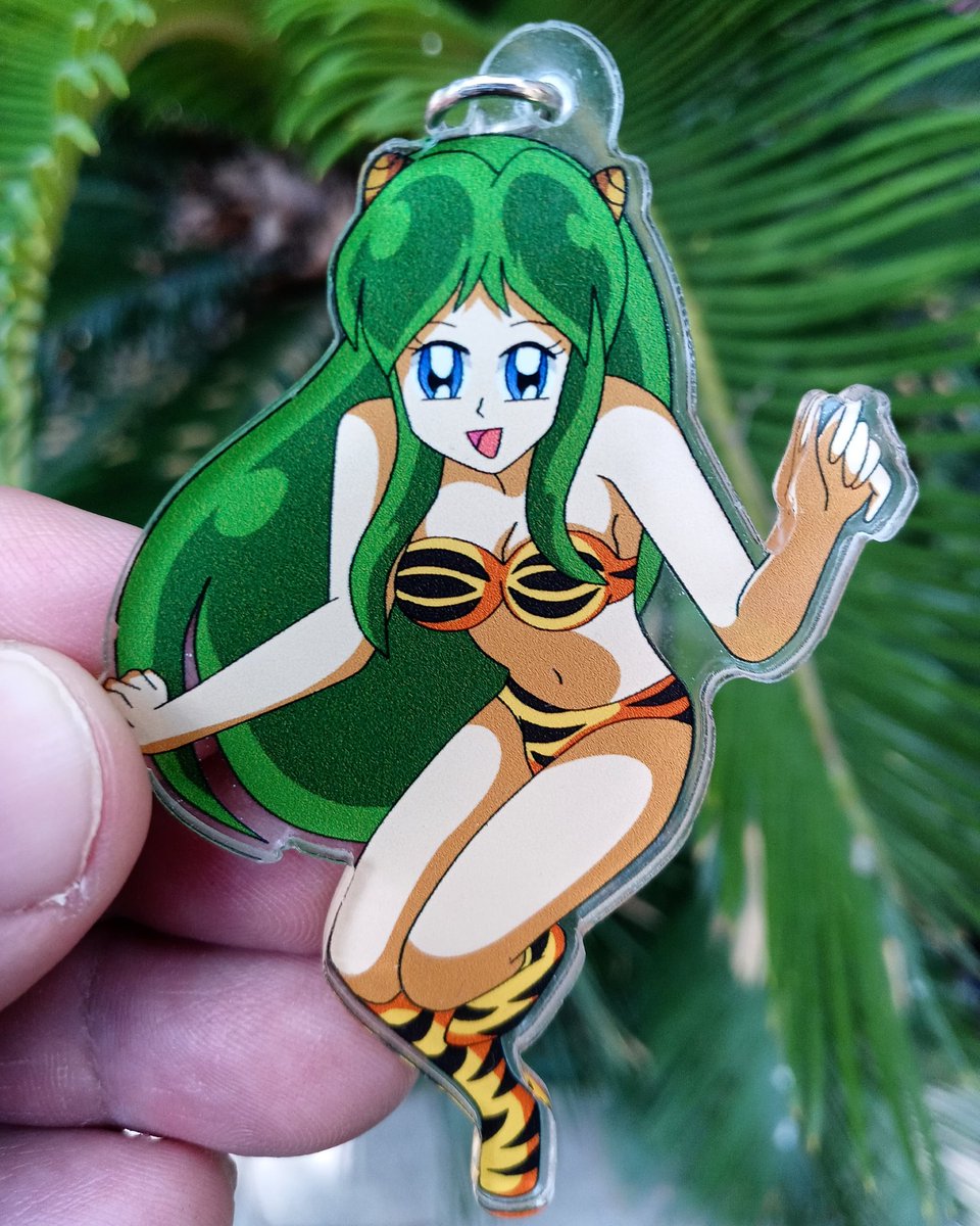 mexicanbuddha87's tweet photo. Didn't get much during the #kingsofhorrortexas event yesterday, but i did get this Lum keychain. Special thanks to @DiverseDeity for the sale 😊 #lum #ラム #luminvader #uruseiyatsura #うる星やつら #animekeychain #oldschoolanime #animeclassic #classicanime #anime #アニメ #otaku https://t.co/jJTVv22KEu