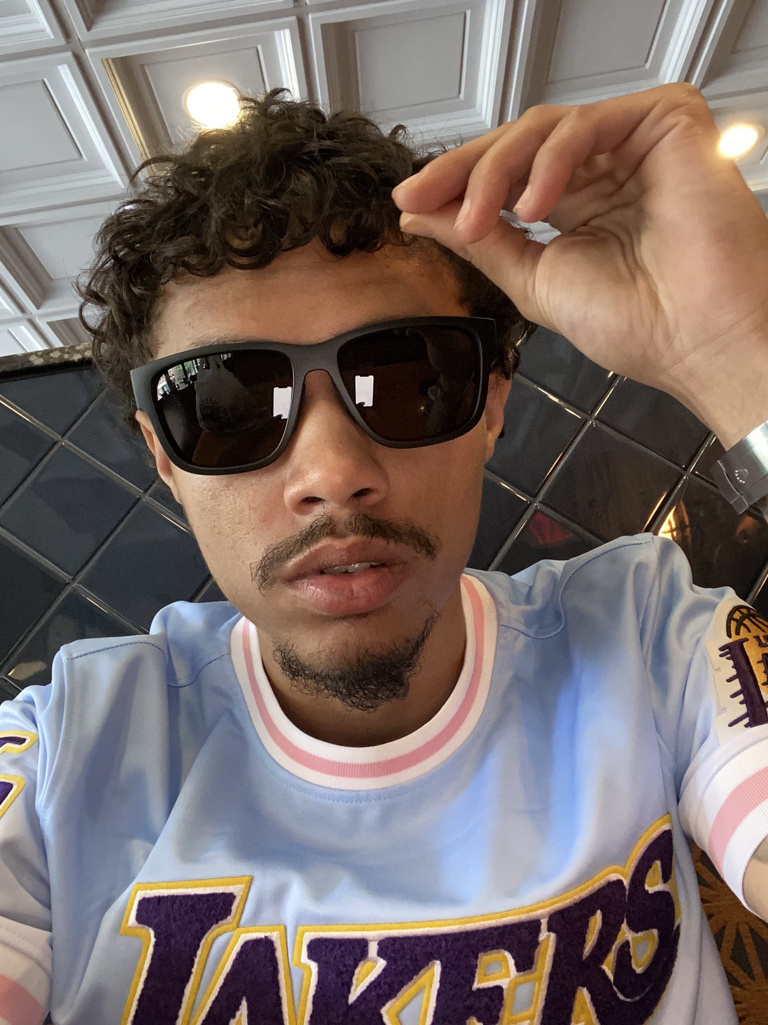 LeexWrld 🦹🏾‍♂️ Top 0.8% on Twitter: "Prada u https://t.co/pX76vsVtAB