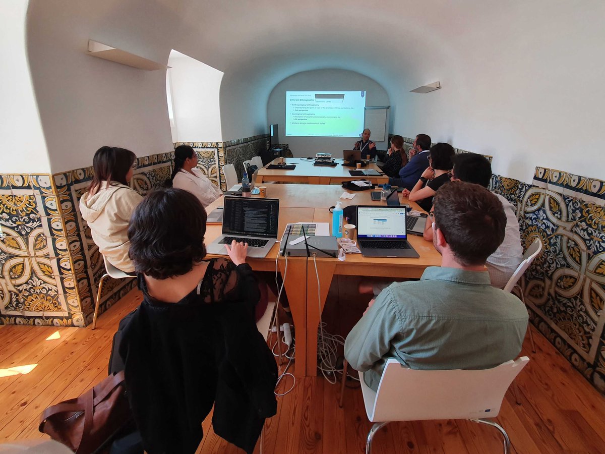 ECSCW's tweet photo. Now finishing the first day of the pre-conference program of #ECSCW2022! We had workshops, masterclasses, and a doctoral colloquium discussing co-creative learning spaces, human-centered AI in healthcare, human-AI trust, practice-centered computing, and more👏 https://t.co/9tXw5DVTwR