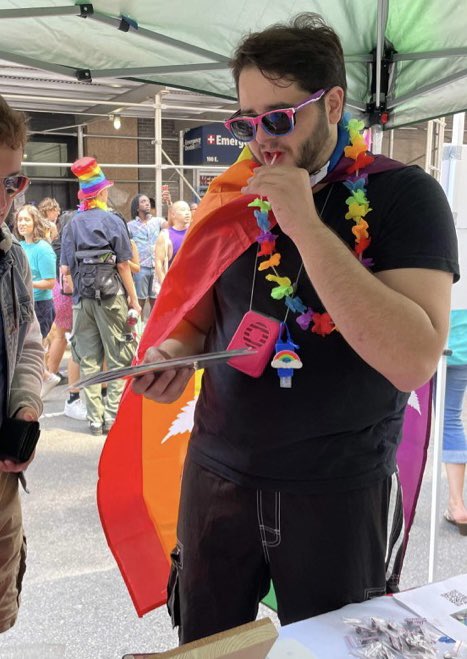 PhilFalcoWrites's tweet photo. I went to #PrideFest2022 in a black shirt and shorts, but continuously accumulated rainbow accessories until I became this abomination 🌈
#GayMess #Pride2022 #Pride #HappyPride https://t.co/HQtFCSnx34