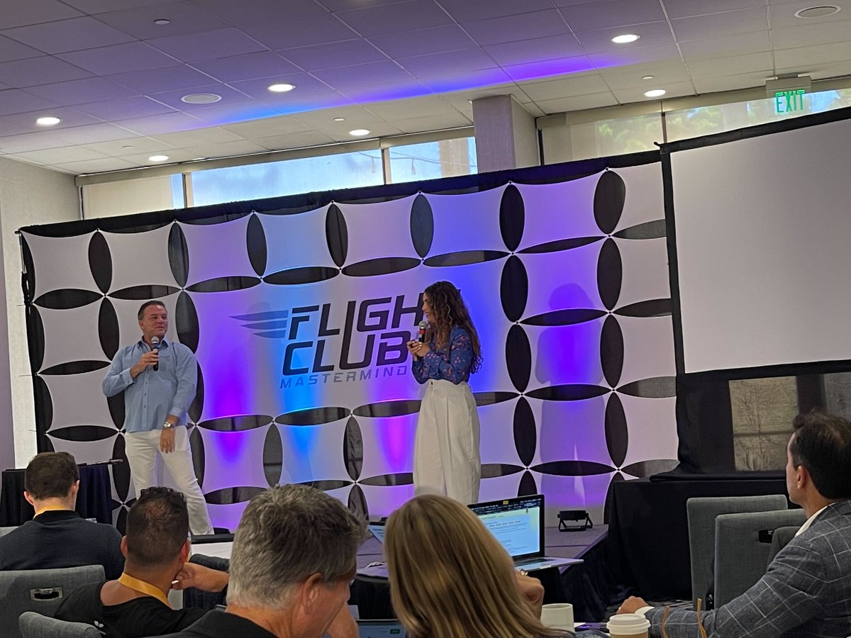 I spent the weekend learning and networking at #FlightClubMastermind.

By getting the insight, experience, and knowledge from others, I’ve been able to advance my goals and projects much faster than I’d be able to on my own.

How do you think you can benefit from a #mastermind?