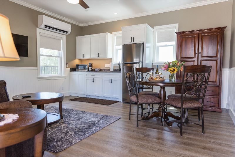 ForFriendsInn's tweet image. 🏠 Promo Codes for Stays at ForFriends Inn &amp;amp; Village - Who doesn't like a special deal - especially with the cost of gas skyrocketing.  We're offering nice discounts for stays this summer.  Check it out.mailchi.mp/b17a65afbb07/p…