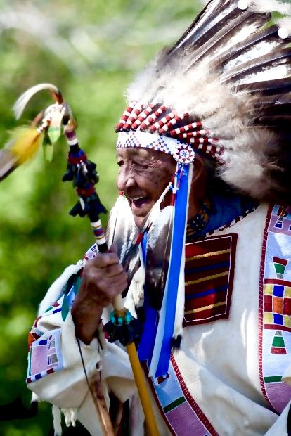 proud_natives's tweet photo. “Our first teacher is our own heart.” 

~ Cheyenne 🪶✨ https://t.co/OXK0upo7iA
