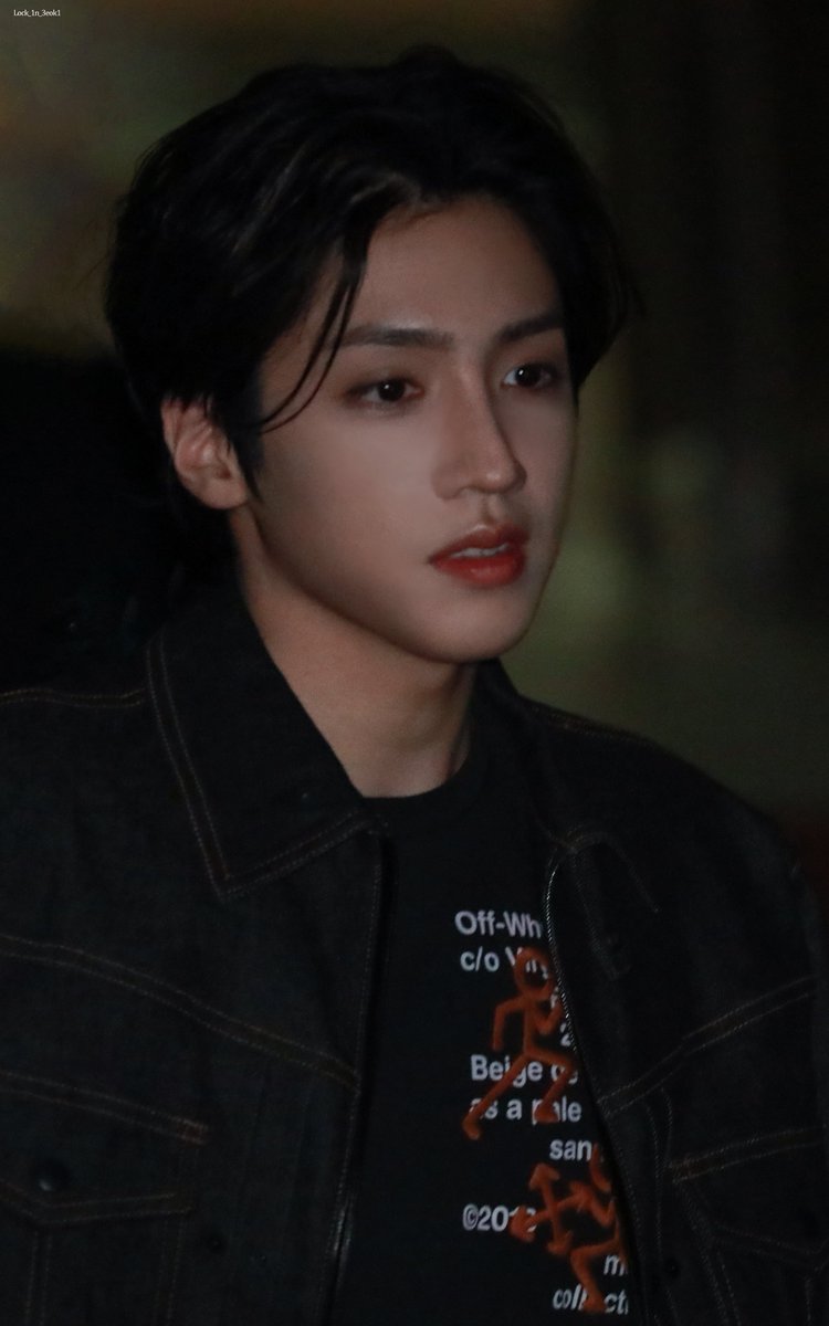 220624 뮤뱅 퇴근 📸

#PENTAGON   
#펜타곤  
#WOOSEOK #정우석 #우석