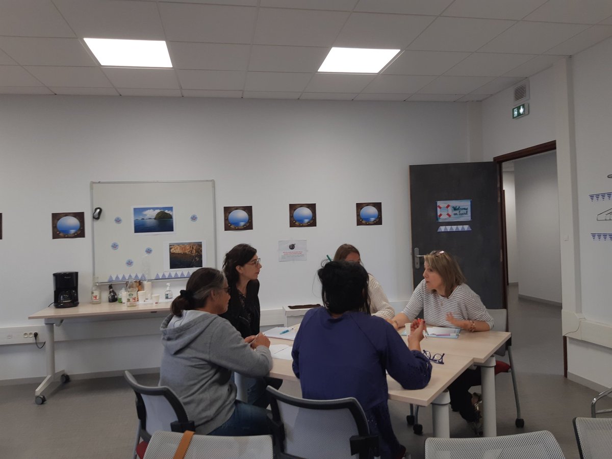 casnav_toulouse's tweet photo. Regroupement des enseignants spécialisés #EFIV : expérimentation de la simulation globale Le Grand Voyage pour un bilan de l'année et préparer la rentrée. Réflexion sur l'interdisciplinarité et la différenciation pédagogique. Des projets inclusifs et créatifs en perspective... https://t.co/YpY58t5qaf
