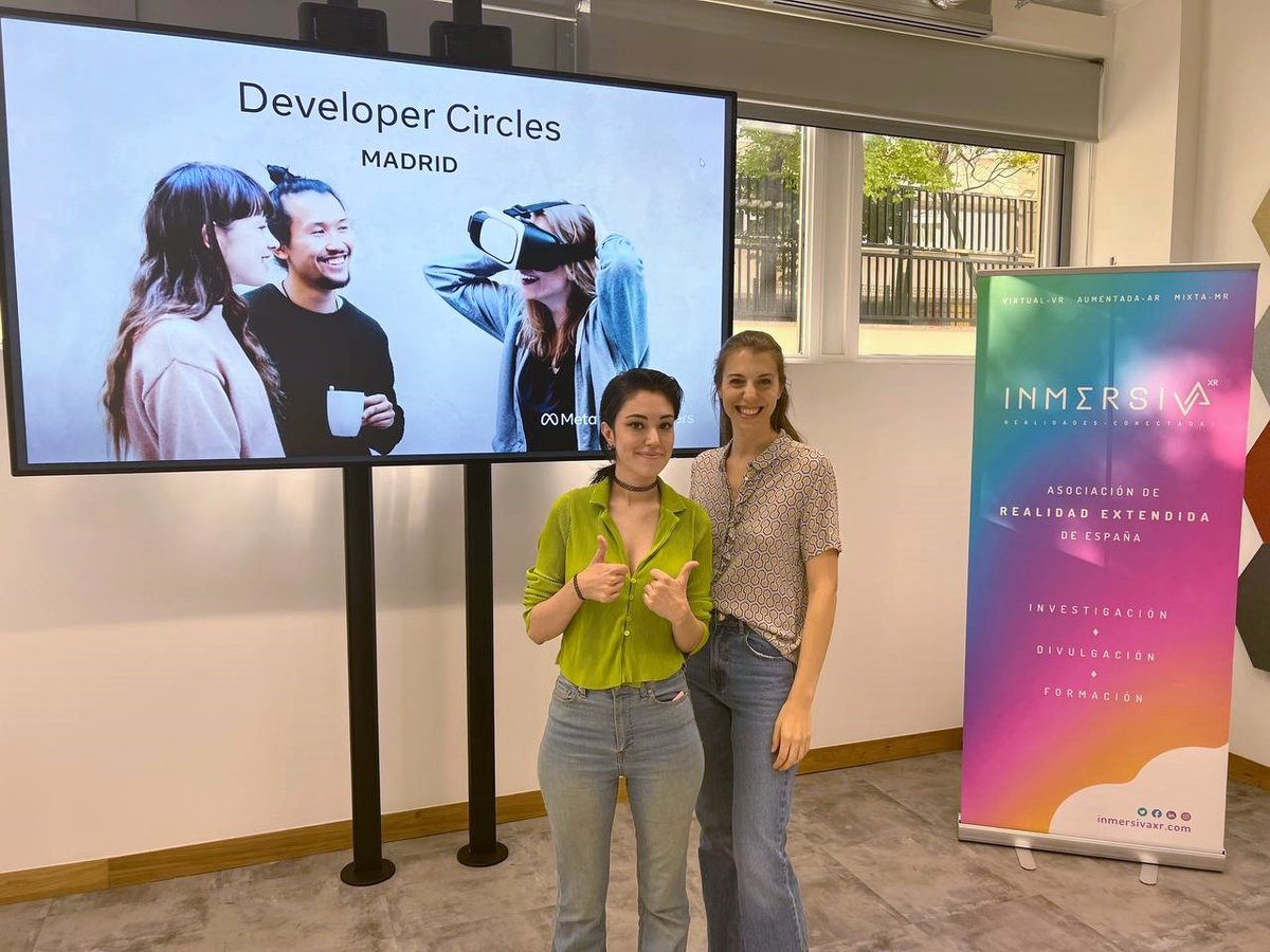 inmersivaxr's tweet photo. 🙌¡DevC ha vuelto a Madrid! El miércoles pasado celebramos nuestro primer evento del #DevCMadrid. ¡Nos reunimos más de 50 personas para hacer networking! 

🥳Lo pasamos genial y nos reencontramos con muchas personas.

💜¡Muchas gracias a todo el equipo de #Meta por su ayuda! https://t.co/U8sH0BjCfA