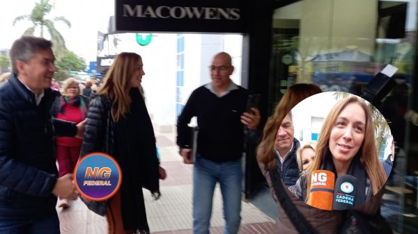 NGFederal's tweet photo. #FOTOS 📸
🔴 @mariuvidal en Chaco: "Hay mucho sufrimiento en esta provincia, es más urgente que una candidatura"
En su recorrida por Resistencia, dialogó en exclusiva con #NGFederal y @CadenaFederalOk
📲 https://t.co/utHgZLz4cX
// @horaciorlarreta @mauriciomacri @LeandroZdero https://t.co/YlilAVVHkv
