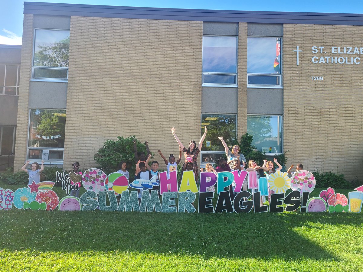 MrsMeldrumOCSB's tweet photo. We've made it to the last week! So proud of all these little Eagles and how far they've come this year. Looking forward to soaking up all the sun, fun, laughter and love from these amazing little friends during our last 3 days! #StElizCath #EaglesSoar https://t.co/91MdEkNpZL