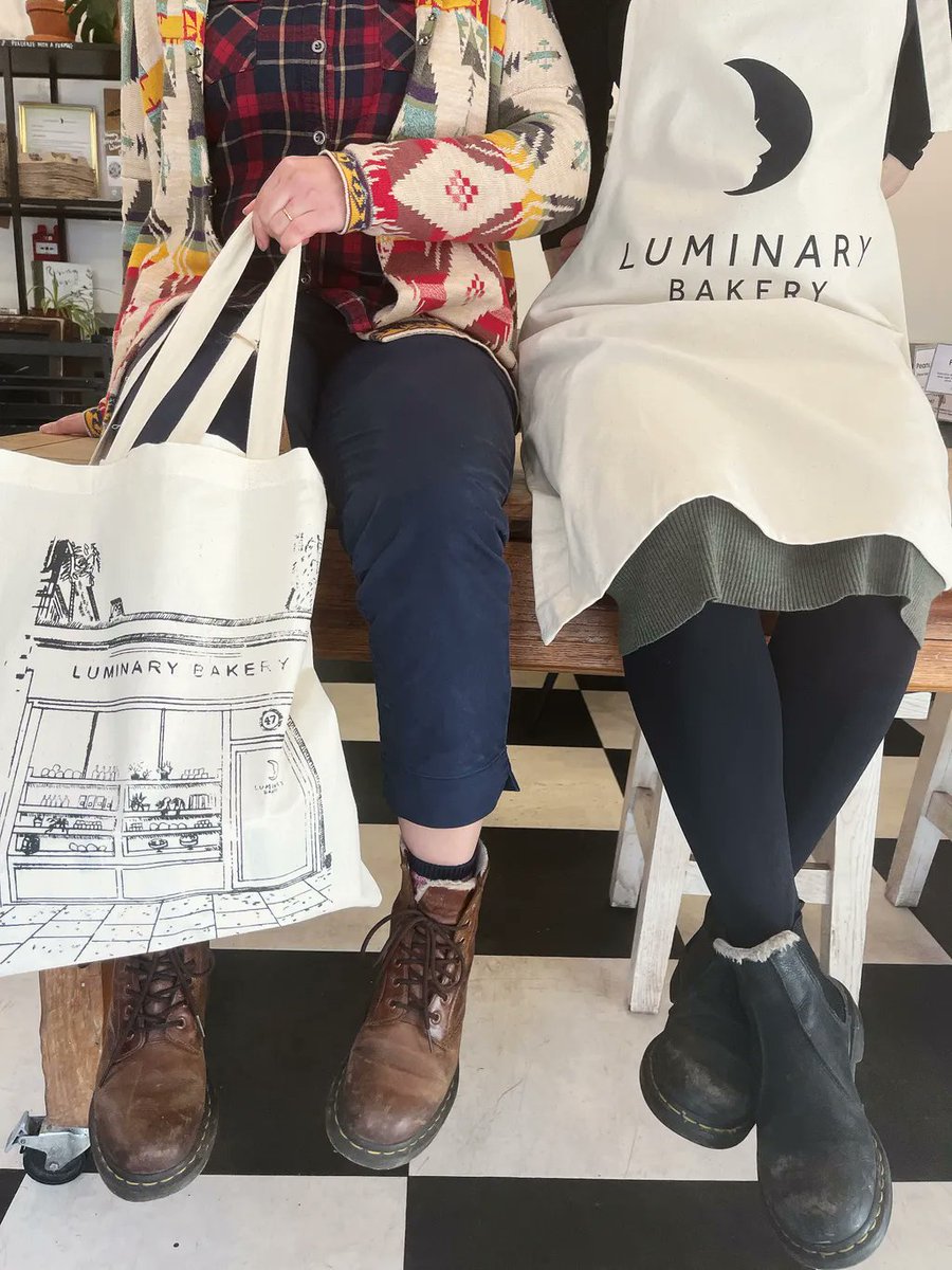 LuminaryBakery's tweet image. We are thrilled &amp;amp; grateful to share that we have received funding from @drmartens Foundation to help further our mission to empower London&apos;s most disadvantaged women to thrive. Thank you Dr Martens! 💥