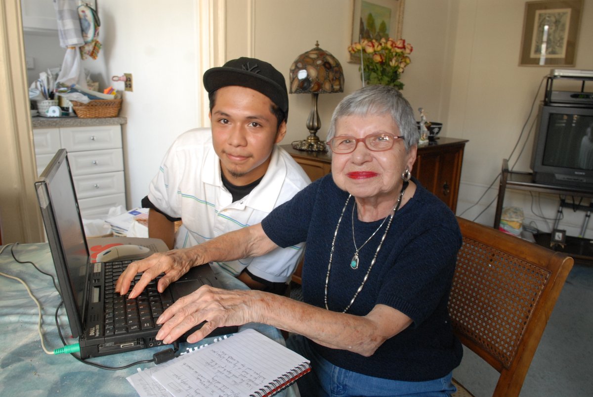 DOROTUSA's tweet photo. Congratulations to the @CTAFoundation on your 10th anniversary! We are grateful for your support in enabling DOROT to help hundreds of older adults cross the digital divide. Thank you!!
#TechGives #Tech4Good #CTAF10Anniversary #Accessibility #DisabilityInclusion https://t.co/Ooi2ZIdRvx