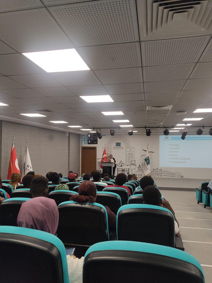 Üniversitemizde Uluslararası öğrencilerimize yönelik “Sınav Kaygısı “ Semineri Uzm. Psikolojik Danışman İlknur Bozburun tarafından düzenlemiştir.