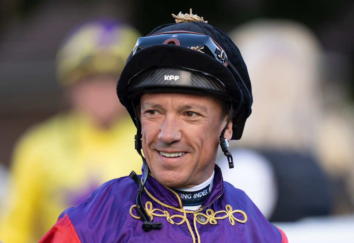 myracingtips's tweet photo. You own a Flat horse and you can only choose one of these jockeys to ride them, who would you select?🤔

♥️- Frankie Dettori
🔁- Hollie Doyle https://t.co/4UzzJZ7wpo