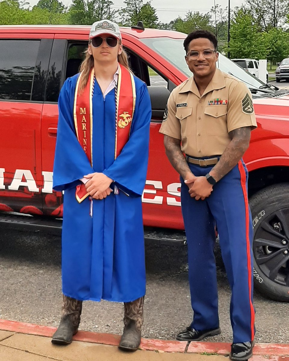 tbryson33's tweet photo. 34 days and he leaves for Parris Island. Not sure if my mama heart is ready!
#Bootcamp #MarineCorp #USMC https://t.co/yiFxhL6zz0