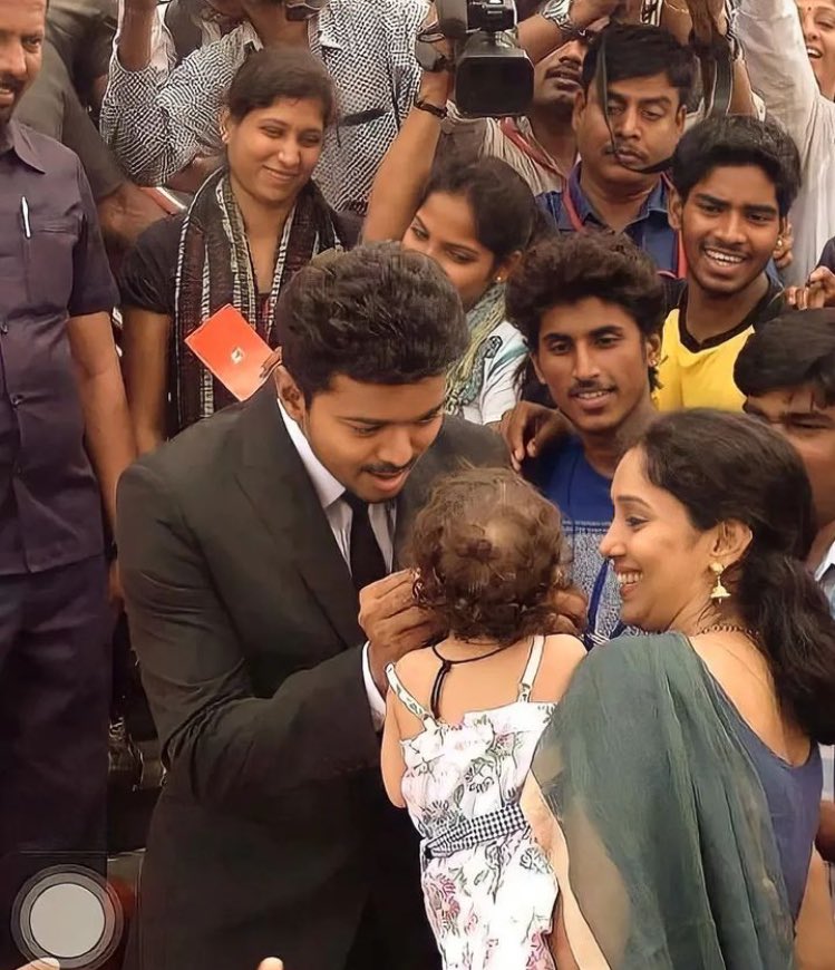 ThalapathiyanZ ™ tweet media