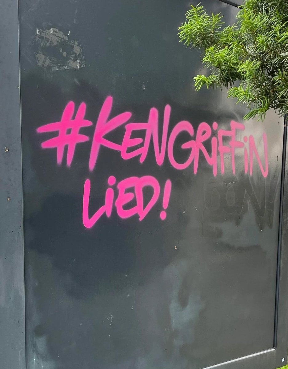 puaca81's tweet photo. Spread the Word! #KenGriffinLied #KenGriffinLiedUnderOath #CitadelScandal #AMC #gme https://t.co/QFqGbMILuN