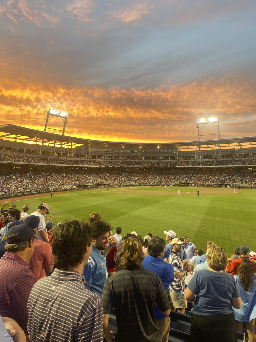 tyler_lester's tweet photo. Omaha did not disappoint on Saturday! https://t.co/uHJb1eNtFa