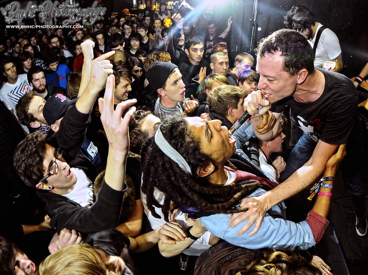 tyclarknj's tweet photo. Music helps me think.

Here's my favorite band Touche Amore. Their lyrics help me turn my trauma into creativity.

Their live shows are like group therapy sessions.

"So write a song that everyone can sing along to. So when you're gone you can live on." - Touche Amore

#writreat https://t.co/GSjLlOSUSh