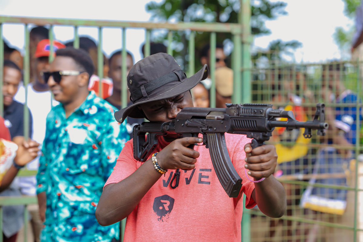 AWARD WINNING Trip Addicts 🇺🇬 tweet media