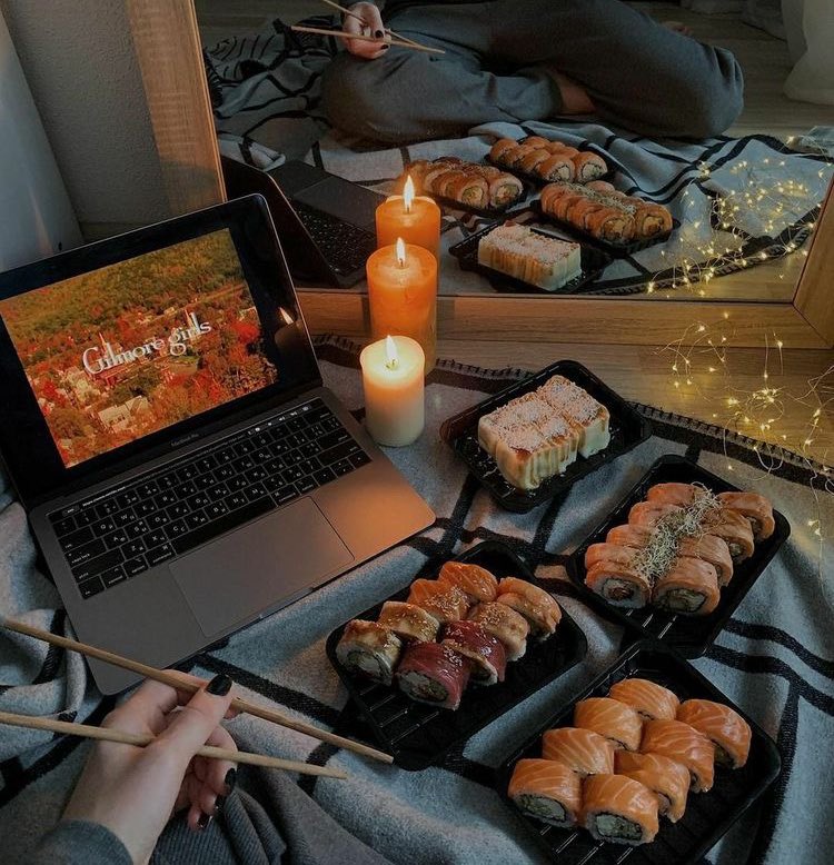 Cozy sushi nights at home 🍣🧸