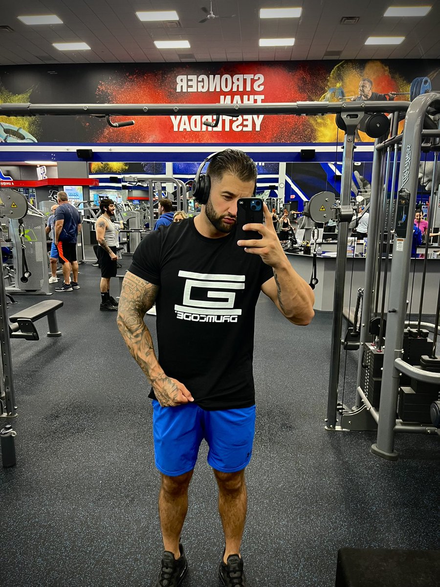 RobbieB511's tweet image. Stay Reppin 🤟🏼 #drumcode #drumcoderecords #techno @realAdamBeyer @AlanFitzpatrick @LaytonGiordani @CharlottedWitte @GreenVelvet_ @NicoleMoudaber