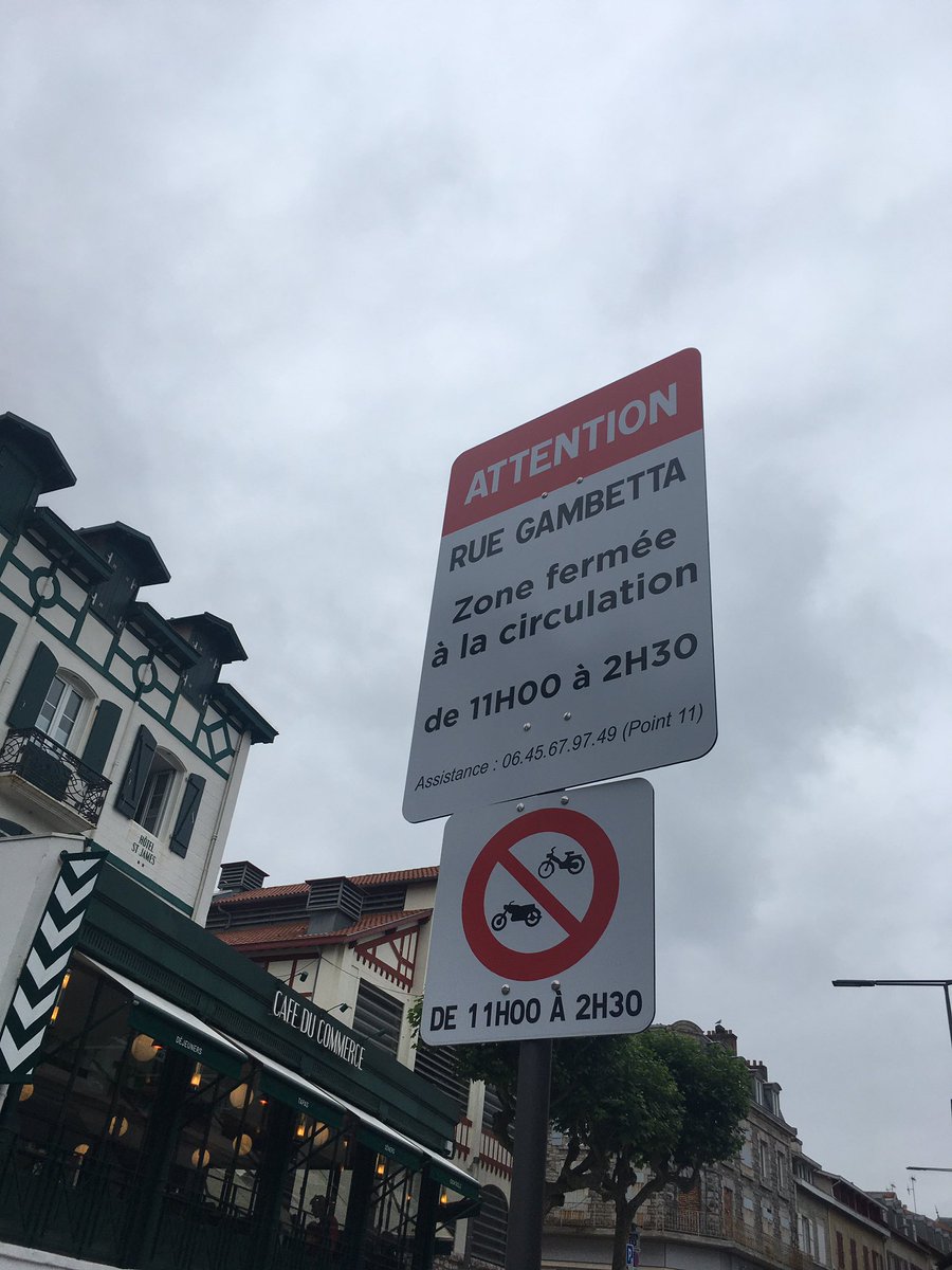 StephanieF3EH's tweet image. [#Biarritz] Le centre ville et la #côtedesbasques passent en périmètre #piéton de 11h à 2h30, jusqu’à fin août. Seuls des ayant-droits ( riverains, professions identifiées..) pourront circuler en #voiture et scooter dans ces zones 📺 À voir @F3euskalherri ( cc @Ville2Biarritz )