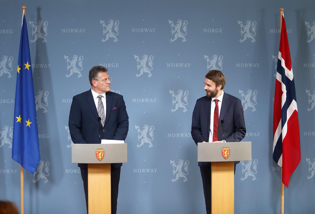 🇪🇺🇳🇴 We will explore new business opportunities, develop battery and raw materials projects, and step up R&amp;I.

Read my joint statement with Minister <a href="/jcvestre/">Jan Christian Vestre</a> on ways to boost our political engagement and business ties 👉 ec.europa.eu/commission/pre….