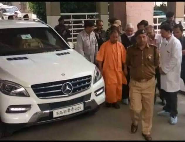 HaridasKishore's tweet photo. Late. K. Karunakaran, P.K.Kunjalikkutty, Yogi etc. can have luxury conveyances; but CPIM's Pinarayi can't!!
Get #itchguard and lyse those bacterial colony..... https://t.co/ZbGXjwxikD
