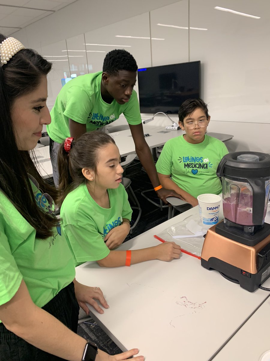 UNTHSC_SACNAS's tweet photo. Such a great experience helping plan this wonderful event! Thank you to everyone who helped make it happen! We can’t wait for next year’s Latinos en Medicina!

@GSBS_UNTHSC @TCOM_UNTHSC https://t.co/Y0Kay19HRT
