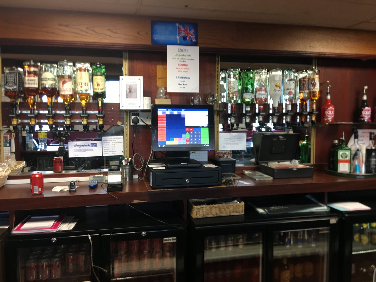 PBA_service's tweet photo. A recent installation at a social club in the centre of swindon. One 15" touchscreen till running our popular Samtouch software with Samtouch cloud back office software allowing full stock control with commitee members able to remotely access the till from anywhere.
#eposswindon https://t.co/UFkb39fWo0