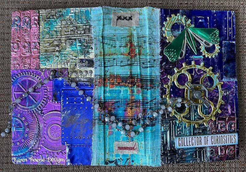 BearseKaren's tweet photo. Photo of my entire book cover. The color on the silver is @ranger_ink #alcoholink the paint on the gears is #distresspaint in Salvaged Patina. Swoon! #timholtz #timholtzsizzix #makingephemera #junkjournal #sizzix #rangerink #inkygoodness #metalart #bookm… https://t.co/V8L1HylkKd https://t.co/zxJEbc1mql