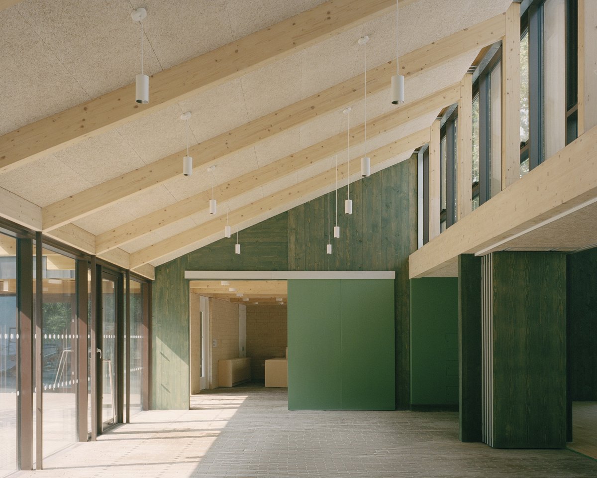 MaxFordhamLLP's tweet photo. Very pleased to see three of our projects - Magdalene College Library @magdalenealumni with Niall McLaughlin Architects, @IBSTOCKPLACE with @MaccLav, and Sands End Arts and Community Centre with @MaeArchitects - among the best British buildings for 2022.
#BeautifulEngineering https://t.co/TtThOia1sG