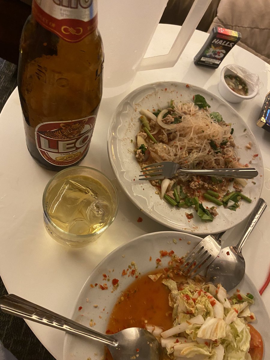 Hi23710250's tweet photo. หาเพื่อนดื่มค่ะ #ปิ่นเกล้า #ศิริราช #เพื่อนกิน #fwbกรุงเทพ https://t.co/8cBvoHOENx