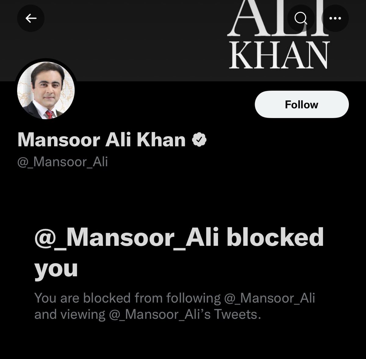 Naya__Pakistan_'s tweet photo. آئینہ دکھایا تو برا مان گئے 😂 
سچ سنا نہیں جاتا تو صحافت چھوڑ دیں https://t.co/Hh3tO1NKJJ
