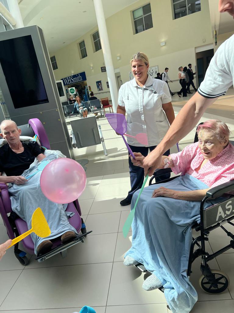 harper_bright's tweet photo. Wimbledon has landed on the Stroke Unit!Patients receive ⬆️limb therapy and mood boosting by playing 🎈 tennis!Our patients and staff had a fun time this morning!Followed by 🍓and cream naturally! @Caitylou7 @JustineWren2 @CatherineFusse2 @Mel_Chambers76 @kellyMcgovern21 https://t.co/E6NnUgLvNd
