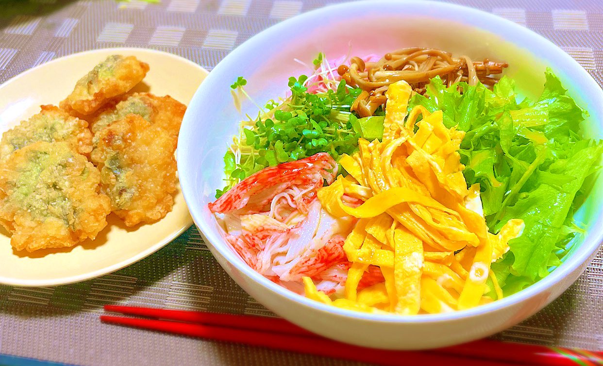 あいり ｱｲﾘｰﾝ 冷やし中華 ささみの大葉揚げ 冷やし中華始めました ごまだれと山えのきめっちゃ合う 料理 おうちごはん お夕飯 今日の夕飯 Twitter家庭料理部 T Co Hhd1swywdx Twitter
