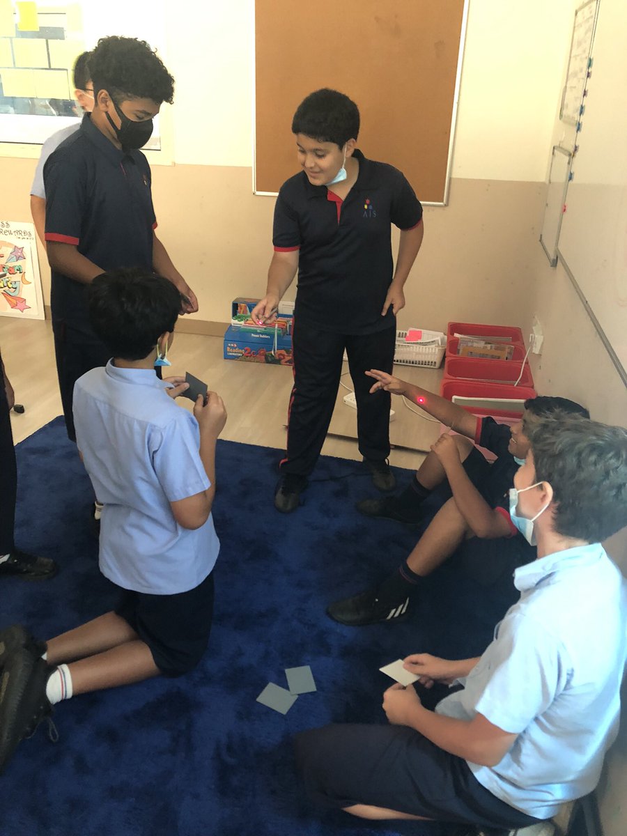 AIS_Grade5's tweet photo. Boys vs. girls light challenge💪💪: boys managed to take the win by reflecting off three mirrors to hit the target. 🪞 next time girls! Next time!!! #AISGrade5 https://t.co/yau7Gq0uqa