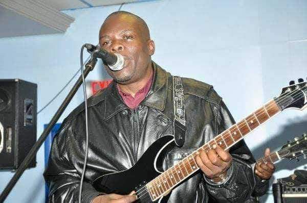 MUSA JUMA
Born: 6 December 1968, Siaya
Died: 15 March 2011, Mombasa
Spouse: Winnie Juma 

Musa Juma Mumbo was a rumba and Benga musician from Kenya. 
He was born to the second wife of his father, a policeman, and into a family of 18 children.
