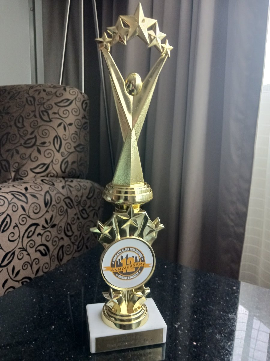 Sandra_Mathieu_'s tweet photo. So this happened! 💛
So grateful! Chance Encounter wins Best International Film! Thank you @THECBFF for this award! 🏆 It means a lot!
#CreativeAuthority https://t.co/uEtJCybkDb