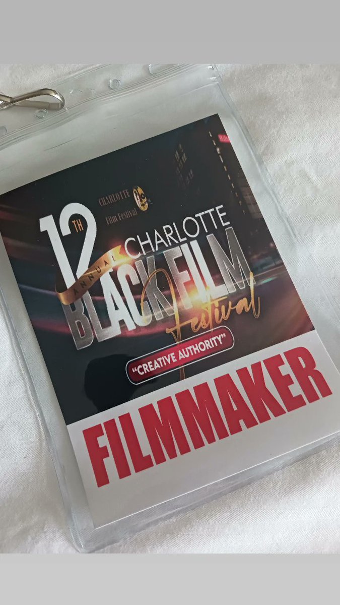 Sandra_Mathieu_'s tweet photo. So this happened! 💛
So grateful! Chance Encounter wins Best International Film! Thank you @THECBFF for this award! 🏆 It means a lot!
#CreativeAuthority https://t.co/uEtJCybkDb