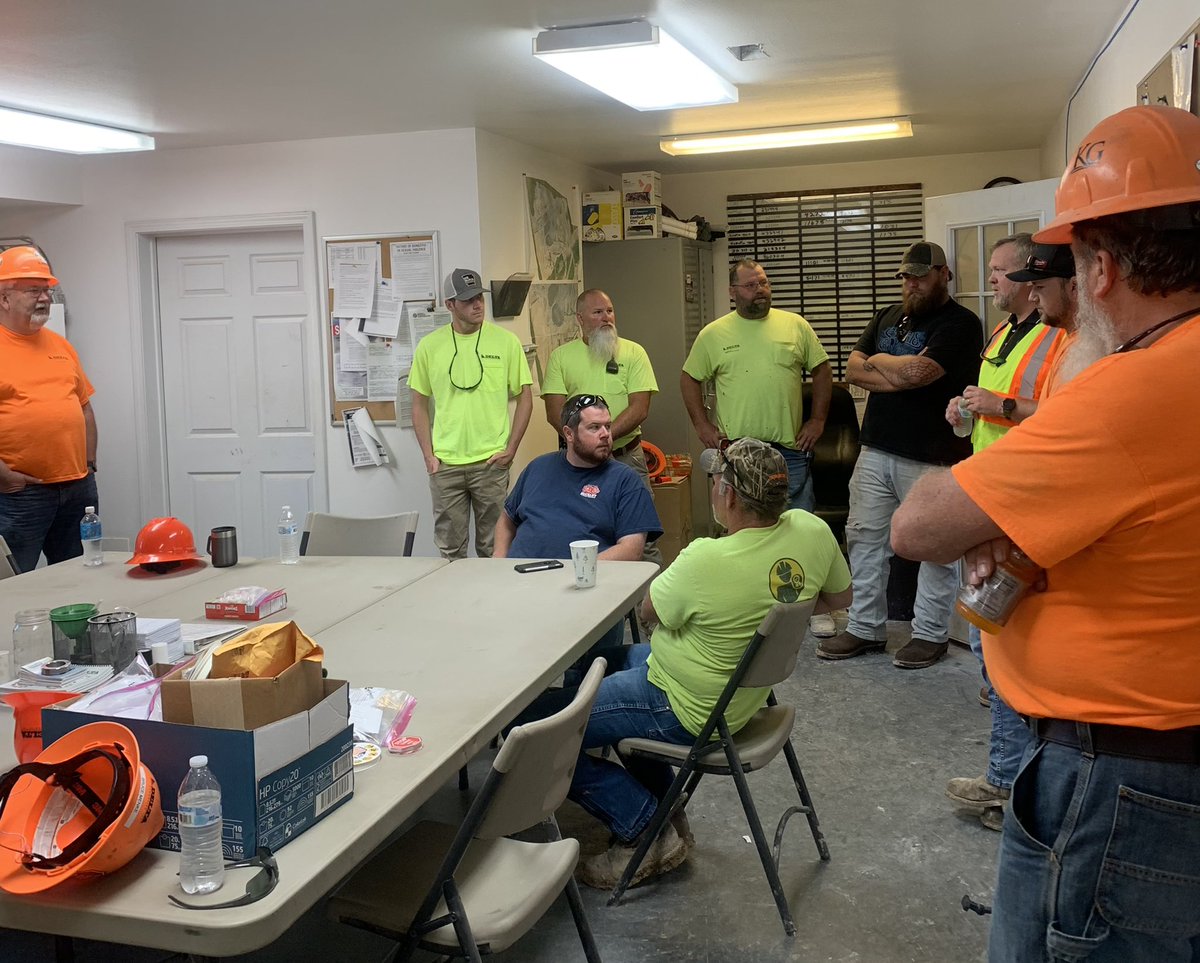 DeltaCompanies's tweet photo. Delta Safety Week begins at our Heartland Materials Quarry in Jackson, Missouri. Topics discussed between senior leaders and the crew included heat, backing, complacency, new hires, and watching out for one another.
#DeltaSafetyWeek #ColasGoalZero #SafetyCulture #SafetyAttitude https://t.co/YFEnWxXLiP