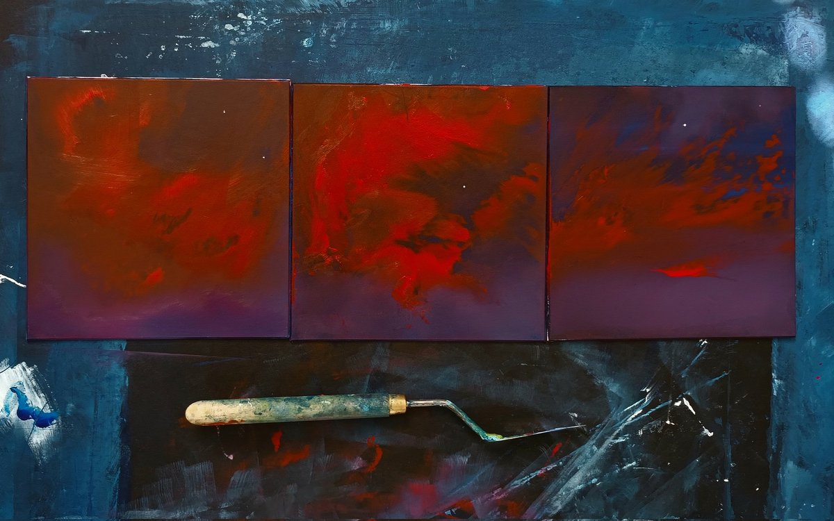moe_rocksmoore's tweet image. Red nights in progress. Oil on board. 10x10cm. Palette knife practice☆ @waspsstudios @Creative_Ren @bigartshow @ArtDeptPaisley #knifework #painting #oilpainters #nightskies #redskyatnight #rocksmoore