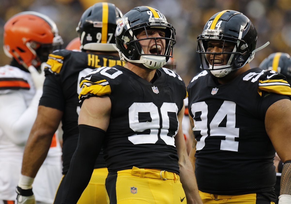 NFLonCBS's tweet photo. Longest active streak of consecutive seasons with over 50 sacks

5: Steelers
4:
3:
2:
1: Vikings
0: every other team in NFL https://t.co/0wd38v73tb