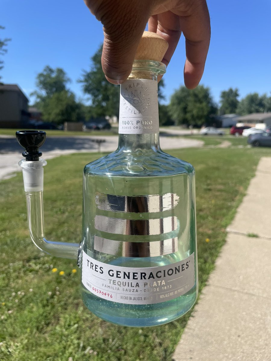 LiqBottleBongs's tweet photo. 👨🏽‍🔬🐍🧟‍♂️ https://t.co/oiJ3m5wSAa