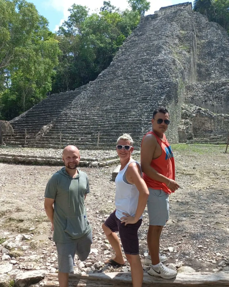 CobaMayan's tweet photo. Finally! Who is in the house? super south zone team💜🎉👏📸🌿

Welcome to #CobaMayanTraditions 
Han Arnold , Arturo &amp; Dave Keogan  thank you for joining us 😊 @TUIGroup https://t.co/P5cDZdCORl