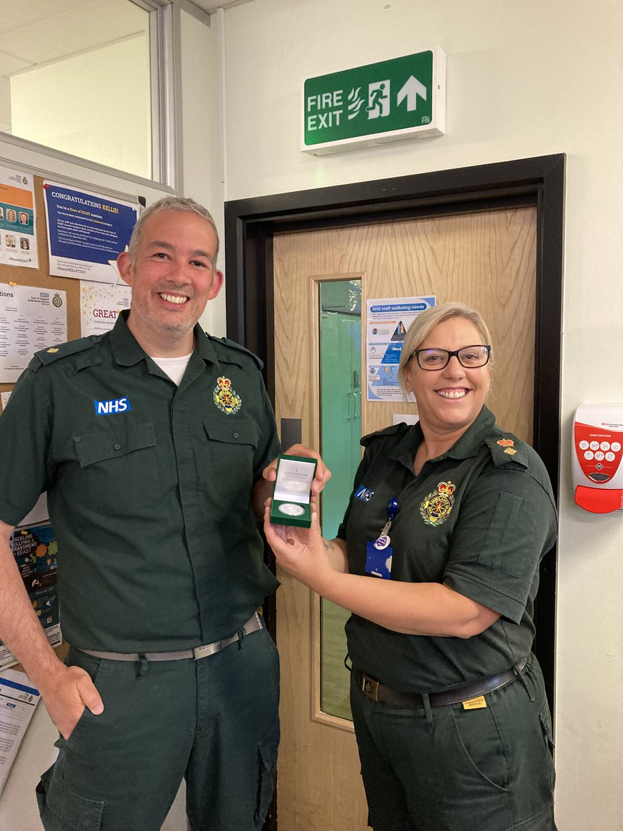 EEAST_TOC's tweet photo. Today some of #TeamTOC were presented with their Commemorative Jubilee Coins by GM Jemma. 

The coin is to recognise the commitment and hard work of all of #TeamEEAST for the outstanding job everyone does! 🎇

#ThankYou #OneTeam #AACE https://t.co/WBVmRN36Ci