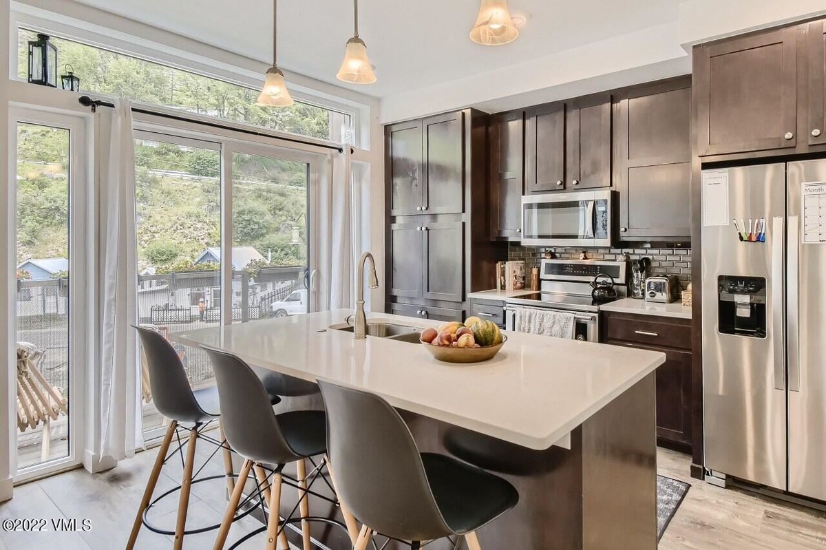 YourVailHome's tweet photo. New listing in Red Cliff!  
From your deck terrace, behold unique views of red quartzite cliffs that gave the name to this historic town. https://t.co/pQwvH8uAzp https://t.co/RF8wrXA9lA