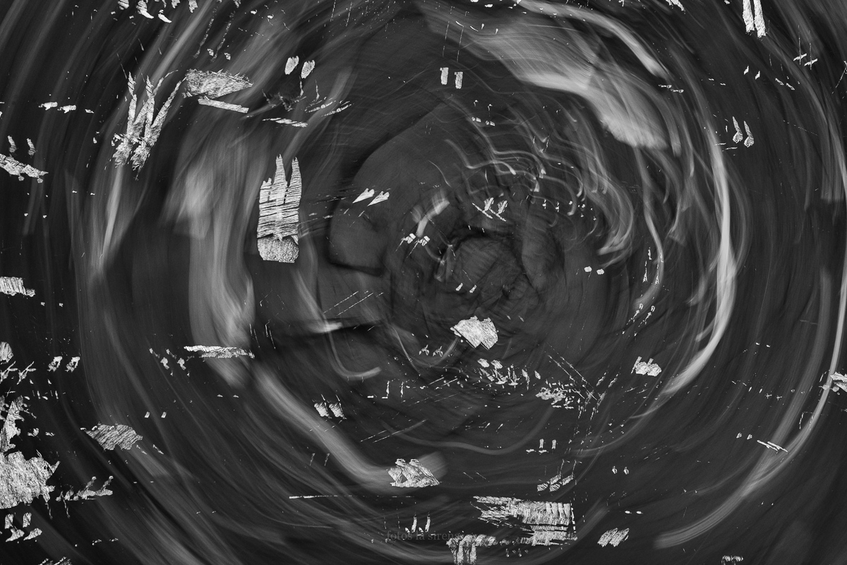fotoslasirena's tweet photo. maelstorm i & ii
first image is single #ICM and second image is in-camera #MultipleExposure using #IntentionalCamera Movement
#abstractphotography #abstract #ICMphotomag https://t.co/X03IPmwT2H