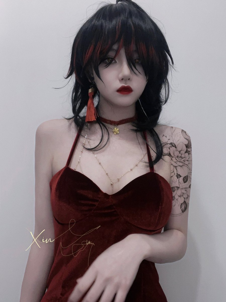 REEV_LX's tweet photo. Dedicating my first cosplay to Voxanne👹❤️

#Akurylic #Akumasutra #Voxanne #VoxAkuma #cos #cosplay https://t.co/m5crLHhSdd