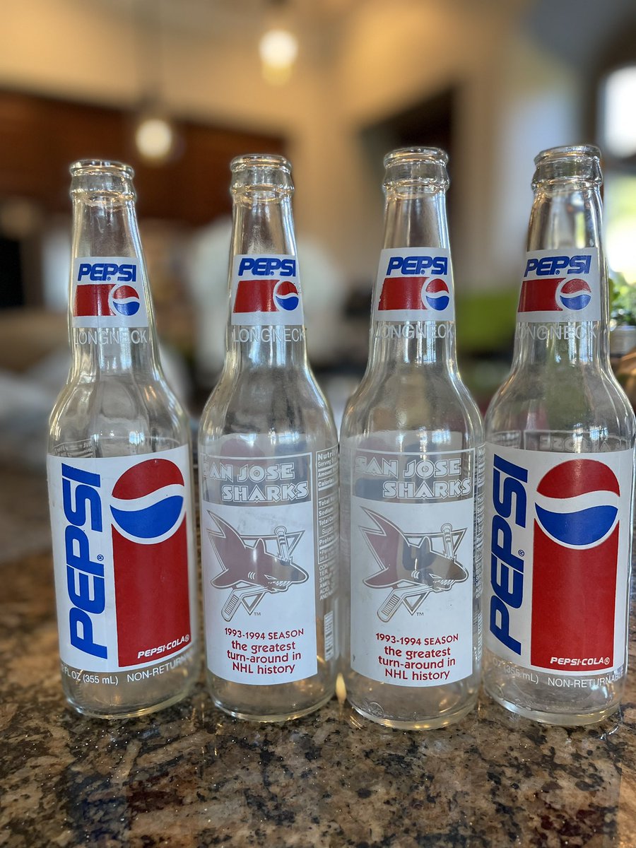 sharkvoice's tweet image. Thanks to The Barn at Hoey Ranch for the wonderful gift! @SanJoseSharks @pepsi #jamiebaker